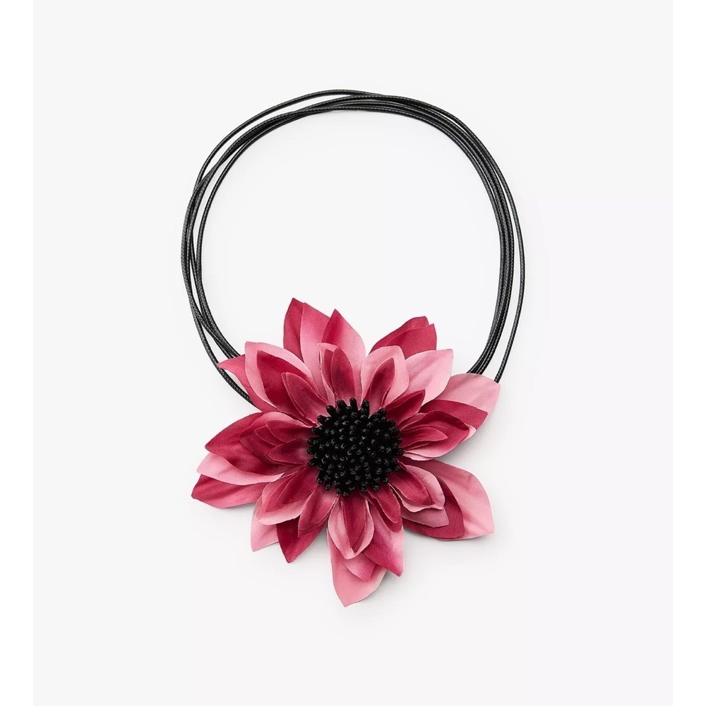 Zara Contrast Flower Rope Necklace - Picture 3 of 4